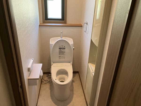 鹿児島県鹿児島市_トイレ交換_施工後